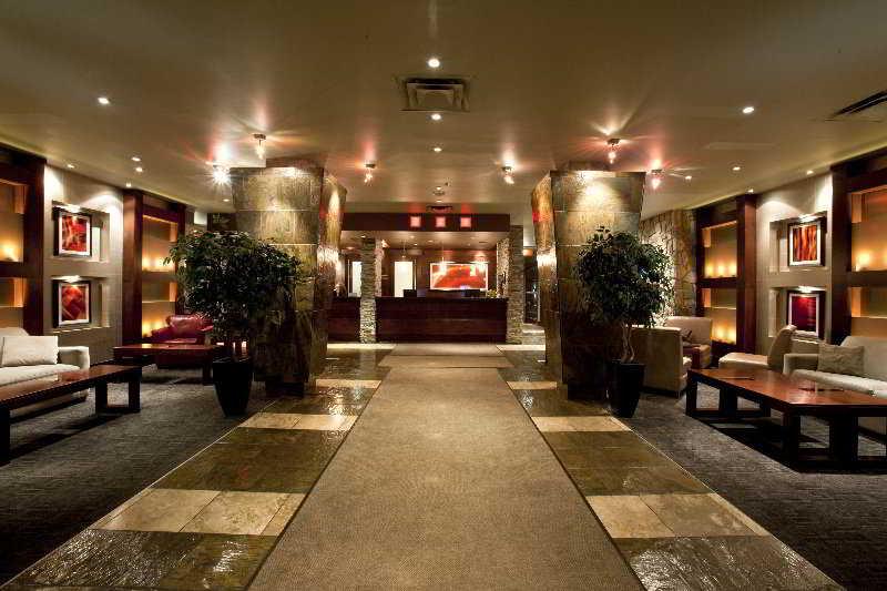 Sandman Hotel Edmonton West Buitenkant foto